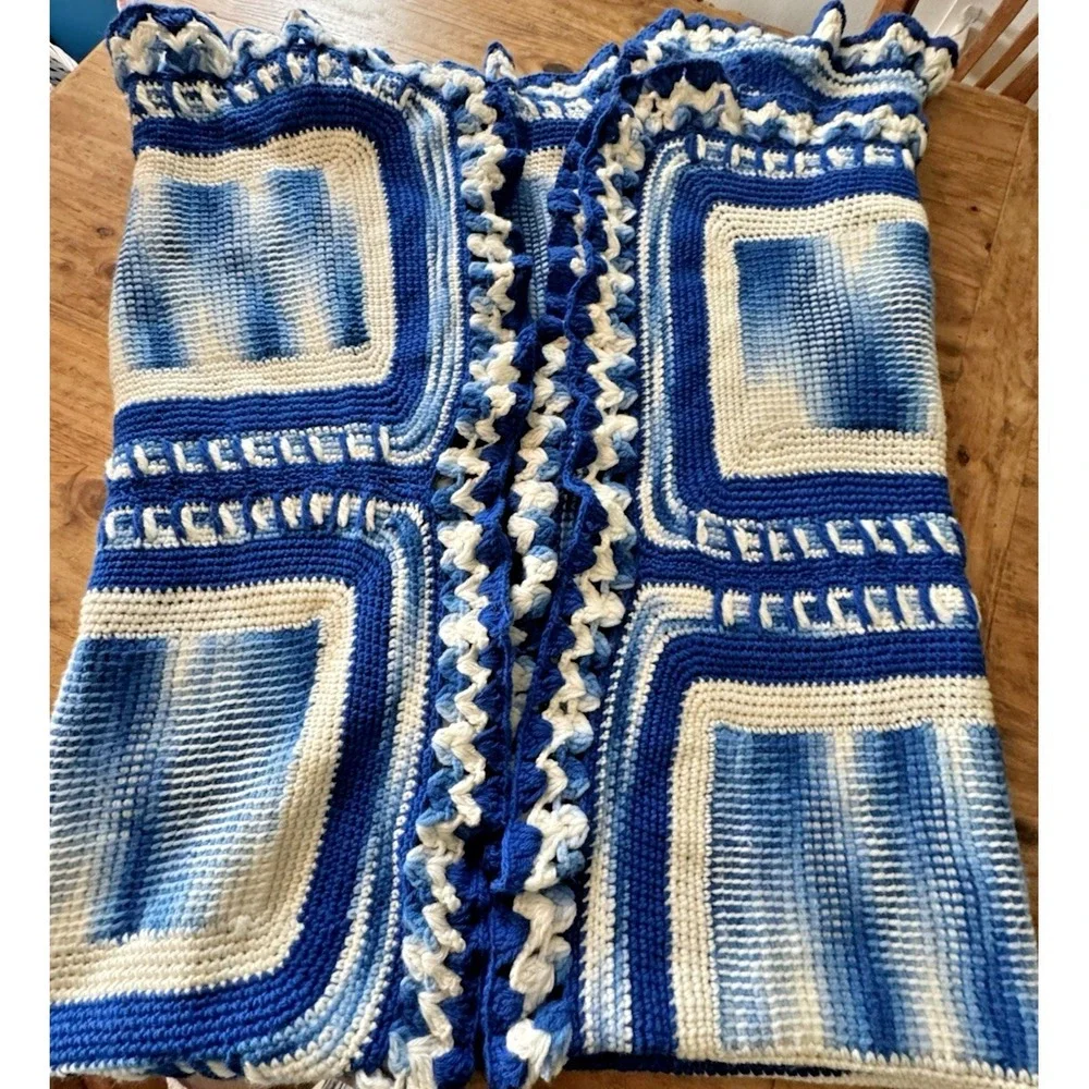 Handmade Crochet Afghan Throw Blue White Artisan Ruffle Shell Border 60 X 72